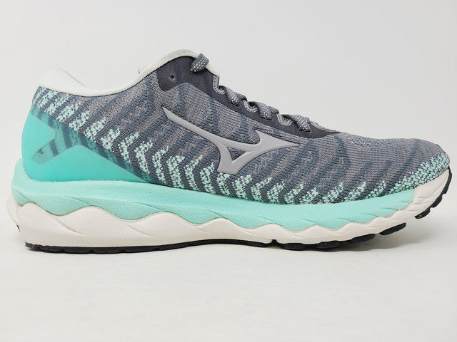 Tênis de corrida Mizuno Wave Sky 4 Waveknit feminino, Castlerock, tamanho 6,5 B(M) EUA