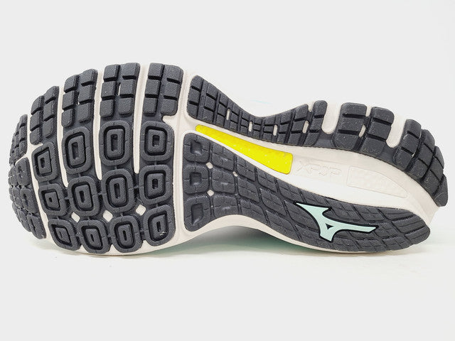 Tênis de corrida Mizuno Wave Sky 4 Waveknit feminino, Castlerock, tamanho 6,5 B(M) EUA