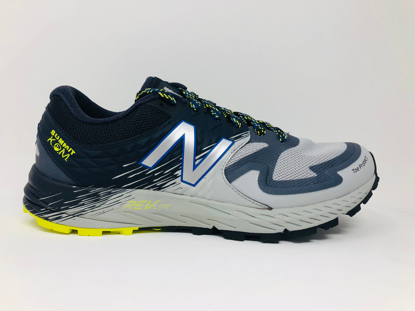 Tênis New Balance Summit KOM V1 Trail Masculino Nuvem de Chuva/Eclipse