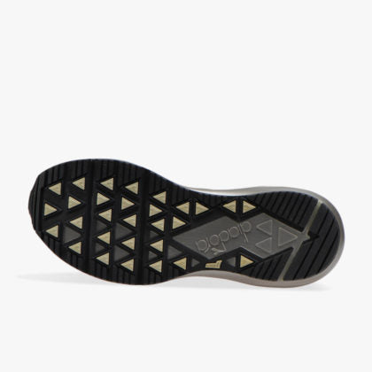 Tênis de corrida Diadora Mythos MDS masculino preto/prateado