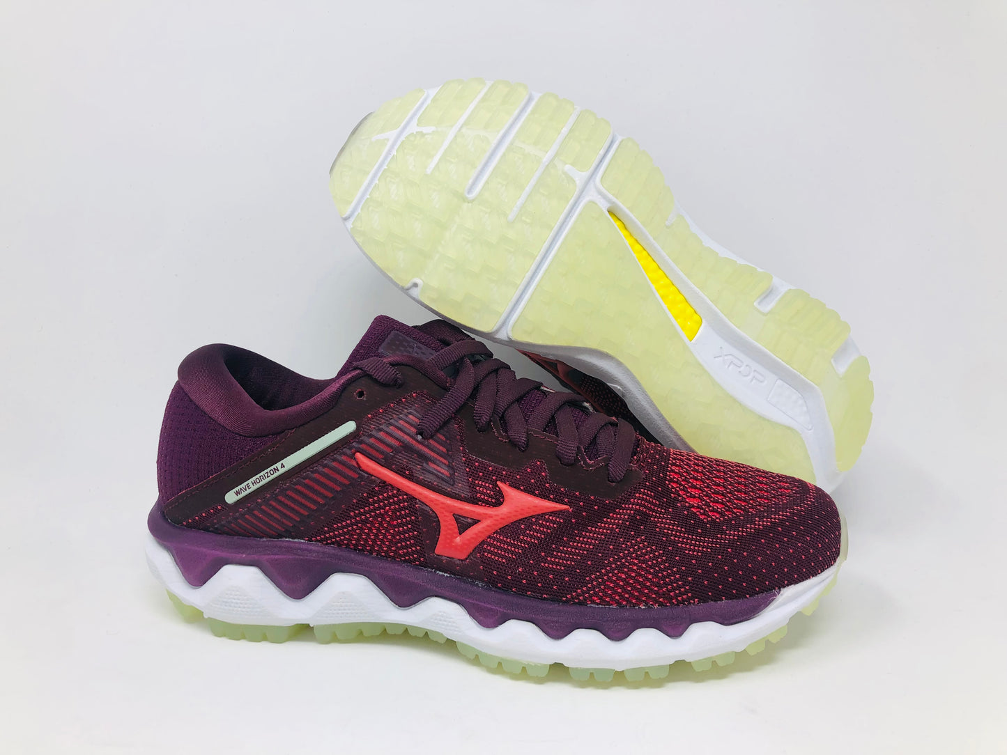Tênis de corrida Mizuno Horizon 4 feminino vermelho