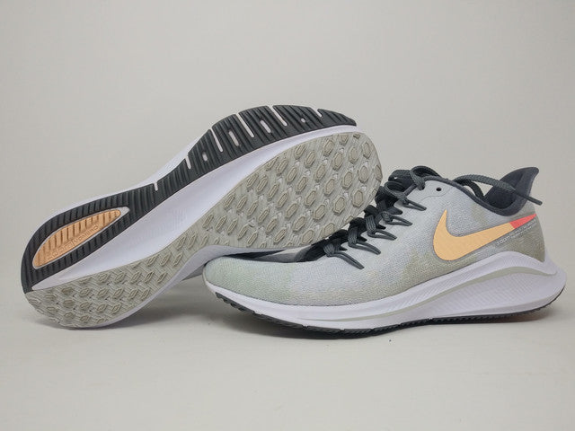 Tênis de corrida Nike Air Zoom Vomero 14 feminino, platina/carmesim, tamanho 7 B(M) EUA