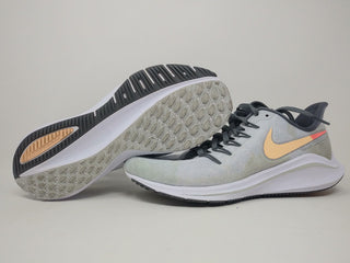 Tênis de corrida Nike Air Zoom Vomero 14 feminino, platina/carmesim, tamanho 7 B(M) EUA