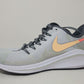 Tênis de corrida Nike Air Zoom Vomero 14 feminino, platina/carmesim, tamanho 7 B(M) EUA