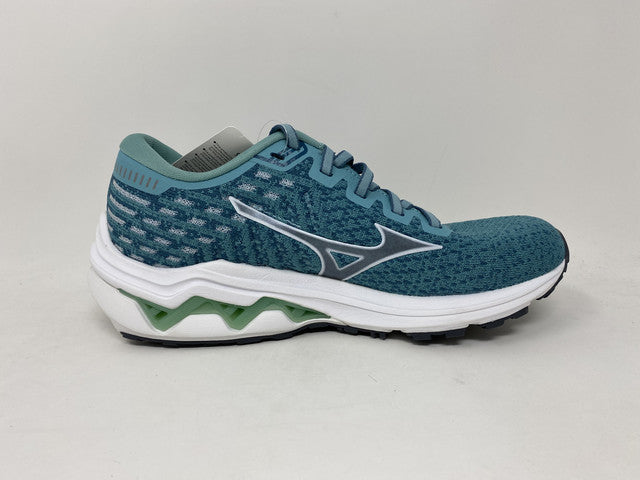 Tênis de corrida Mizuno Wave Inspire 17 feminino, turquesa empoeirado, tamanho 7 B(M) EUA