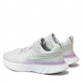 Tênis de corrida Nike React Infinity Run FK 2 feminino, prateado, tamanho 6,5 B(M) EUA