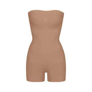 Skims - Body curto sem alças e sem costura