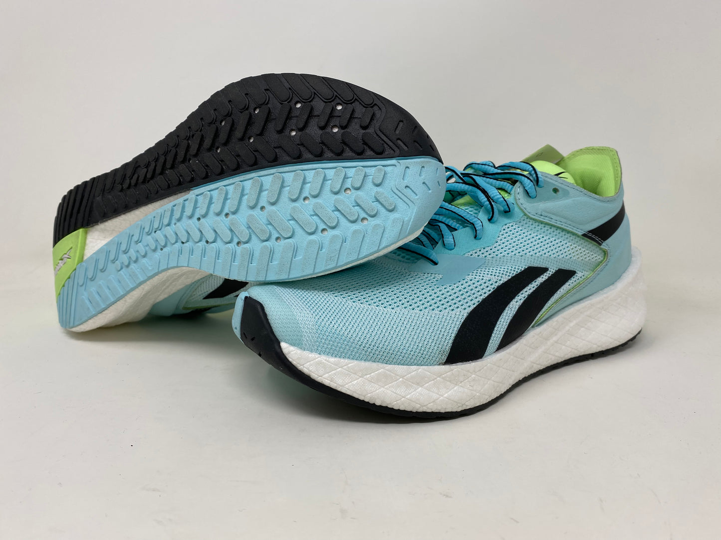 Tênis de corrida feminino Reebok Floatride Energy Symmetros, azul, tamanho 7 B(M) EUA