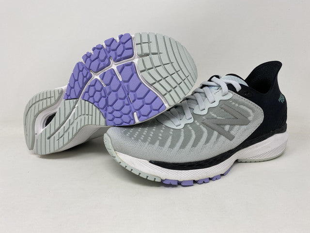 Tênis de corrida feminino New Balance 860 V11 Camden Fog, tamanho 6 B(M) EUA