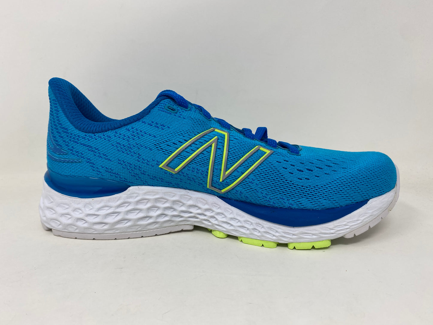 Tênis de corrida feminino New Balance 880 v11 Virtual Sky/Wave, tamanho 7,5 B(M) EUA