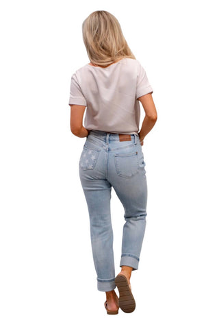 Judy Blue - Calça jeans estilo boyfriend com cintura média e punho American Stars