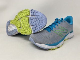 Tênis de corrida New Balance 880 V11 feminino cinza