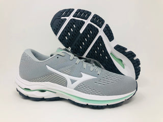 Tênis de corrida Mizuno Wave Inspire 17 feminino, Harbor Mist/Branco, tamanho 7 D(W) EUA