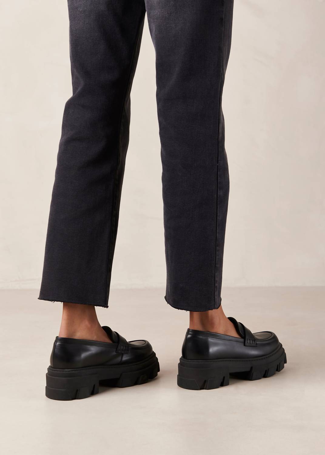 Alohas - TRAILBLAZER LOAFER
