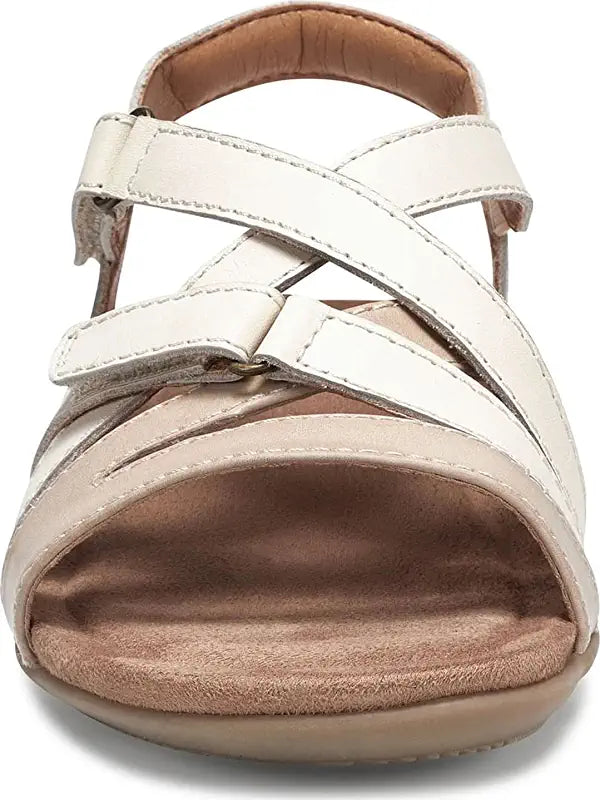 Sandália Brandi Feminina Earth Origins Creme Tamanho 8 B(M) EUA