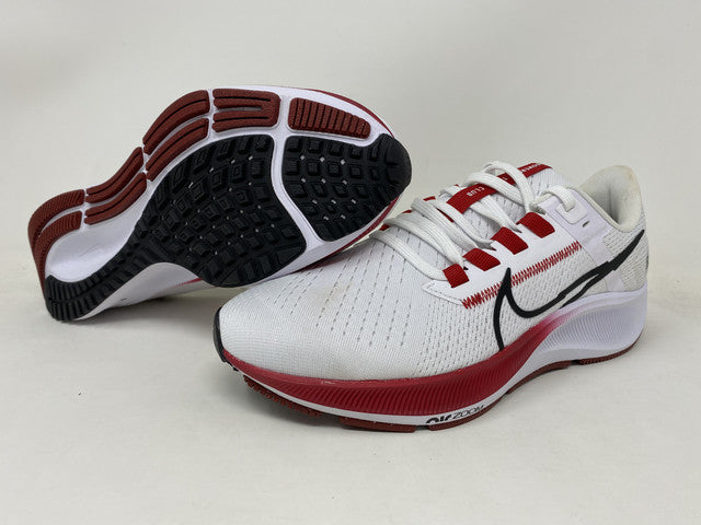 Tênis de corrida Nike Air Zoom Pegasus 38 BTC feminino, vermelho, tamanho 7 B(M) EUA