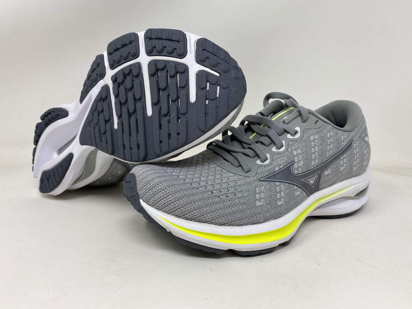 Tênis de corrida Mizuno Wave Rider 25 feminino cinza