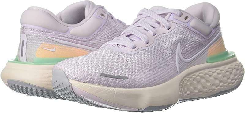 Tênis de corrida Nike ZoomX Invincible Run FK feminino, violeta, tamanho 10 B(M) EUA