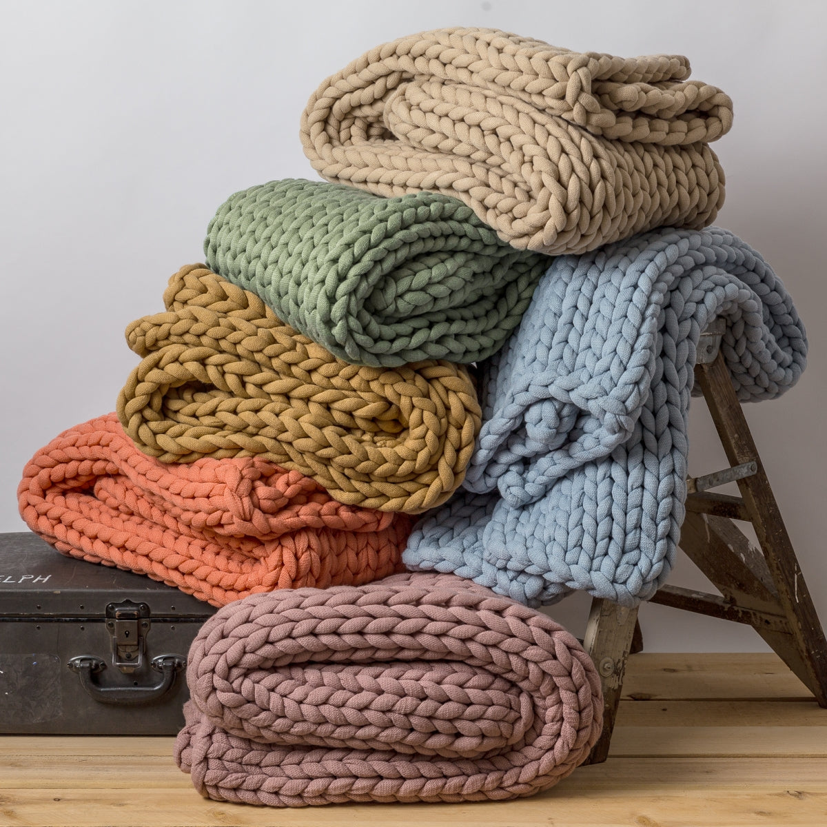 Chunky Knitted Taupe Throw Blanket