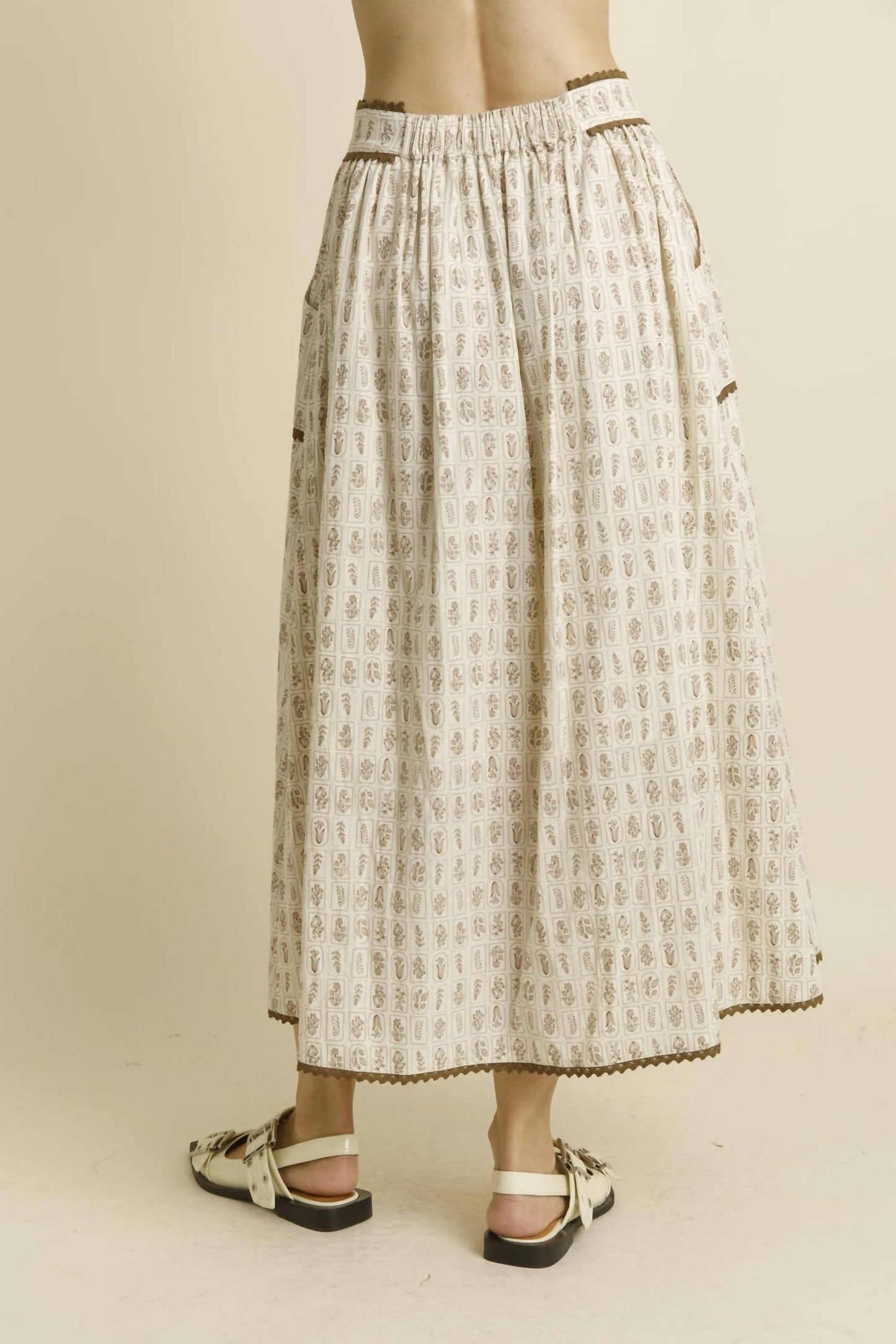 Aureum - Floral Midi Skirt With Trim