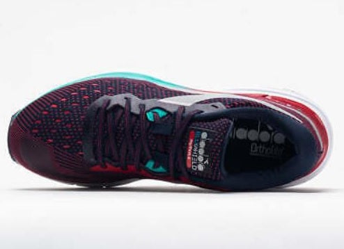 Tênis de corrida Diadora Mythos Blushield 6 masculino, azul Corsair/lichia