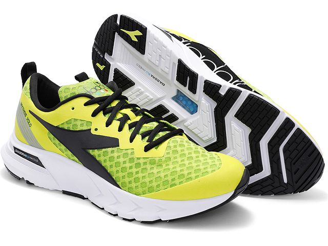 Tênis de corrida masculino Diadora Mythos Blushield Volo multicolorido