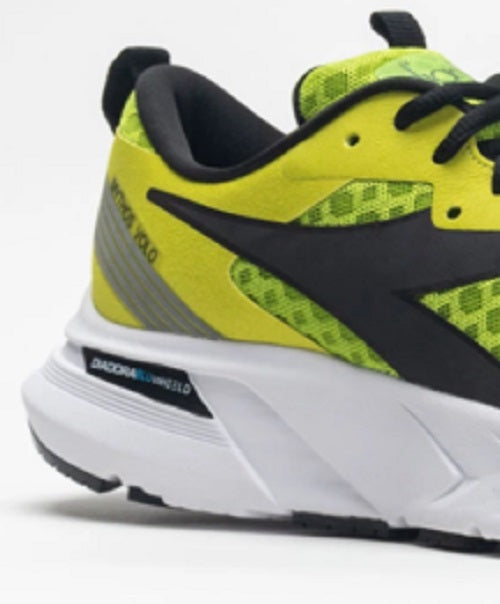 Tênis de corrida masculino Diadora Mythos Blushield Volo verde