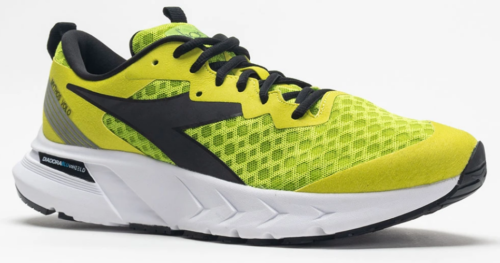 Tênis de corrida masculino Diadora Mythos Blushield Volo verde