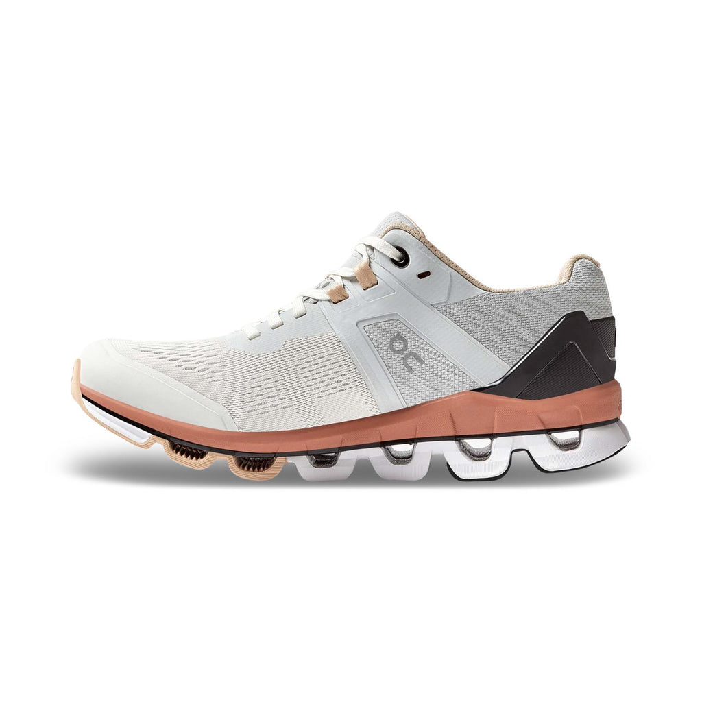 Tênis de corrida feminino Cloudace, branco, tamanho 5 B (M) EUA