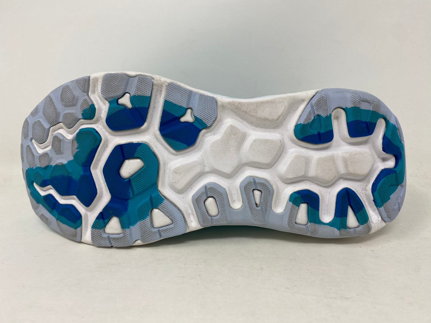 Tênis de corrida New Balance More V3 feminino, Virtual Sky/Lime Glo Blue, tamanho 7 B (M) EUA