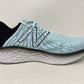 Tênis de corrida feminino New Balance 1080 V11 azul claro, tamanho 11,5 B (M) EUA