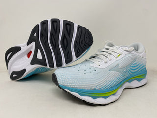 Tênis de corrida Mizuno Wave Sky 5 feminino, branco, tamanho 6,5 B (M) EUA