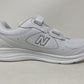 Tênis de caminhada New Balance 577 V1 Hook &amp; Loop feminino, branco, tamanho 8,5, 2E x largo, EUA