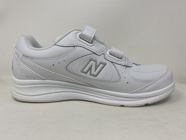 Tênis de caminhada New Balance 577 V1 Hook &amp; Loop feminino, branco, tamanho 8,5, 2E x largo, EUA