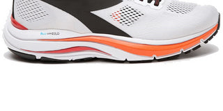 Tênis de corrida Diadora Mythos Blushield 7 Vortice masculino, branco, tamanho 11,5 D, médio, EUA