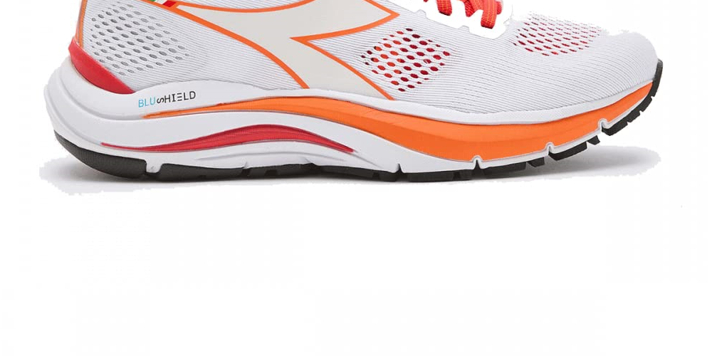 Tênis Diadora Mythos Blushield 7 Vortice Feminino Branco/Vermelho Tamanho 6,5 B Médio EUA