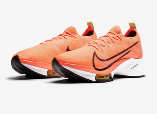 Tênis de corrida Nike Air Zoom Tempo Next% masculino, manga/limão