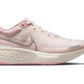 Tênis de corrida Nike ZoomX Invincible Run FK feminino, goiaba/prata, tamanho 9,5 B, médio, EUA