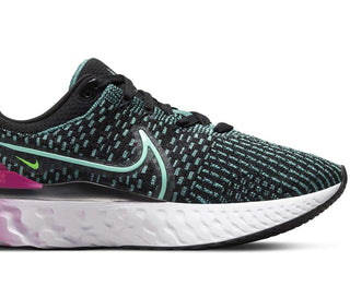 Tênis de corrida Nike React Infinity Run FK 3 feminino, preto, tamanho 5,5 B, médio, EUA