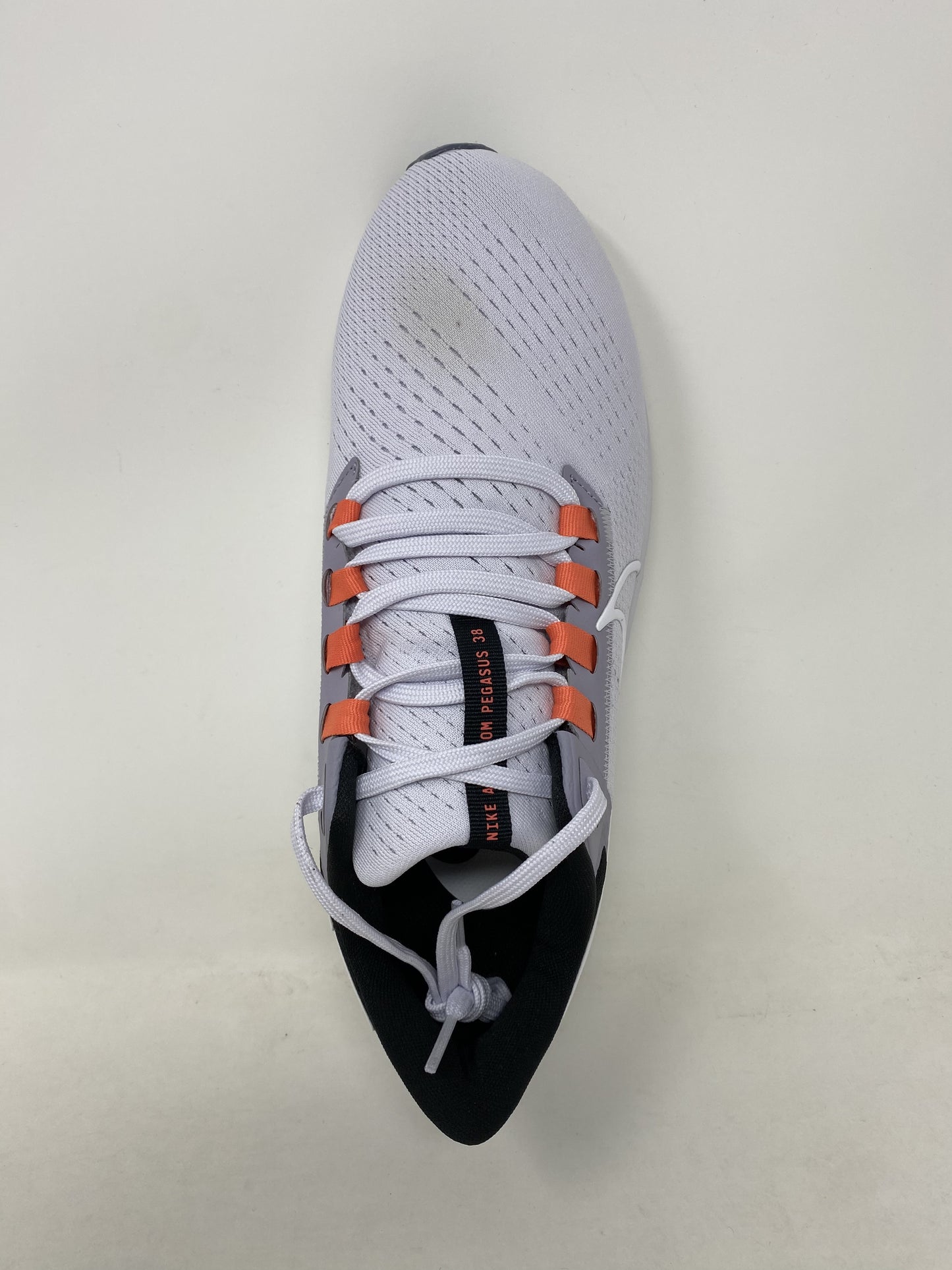 Tênis de corrida Nike Air Zoom Pegasus 38 feminino, branco