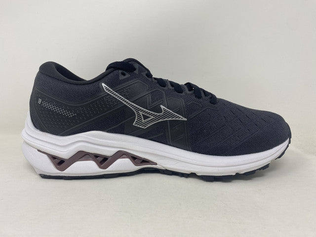 Tênis de corrida Mizuno Wave Inspire 18 feminino, prata e preto