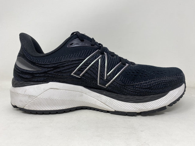 Tênis de corrida New Balance X 860 V12 feminino, preto/branco, tamanho 9,5 D, largura EUA