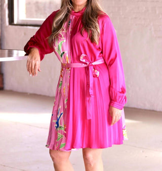 Fate - Vestido Plissado Floral