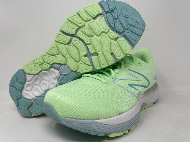 Tênis de corrida feminino New Balance X 880 V12 Vibrant Spring/Surf, tamanho 7 B, médio, EUA