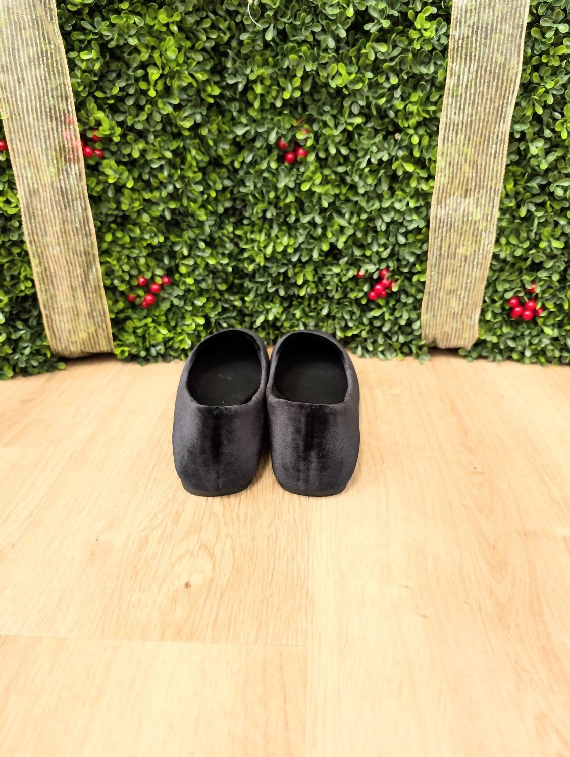 Corkys Footwear - Sapato baixo feminino sobre ele