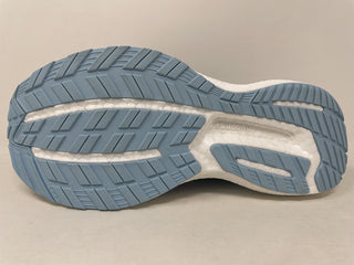 Tênis de corrida Saucony Triumph 19 feminino, liga/pó, tamanho 6,5 B, médio, EUA