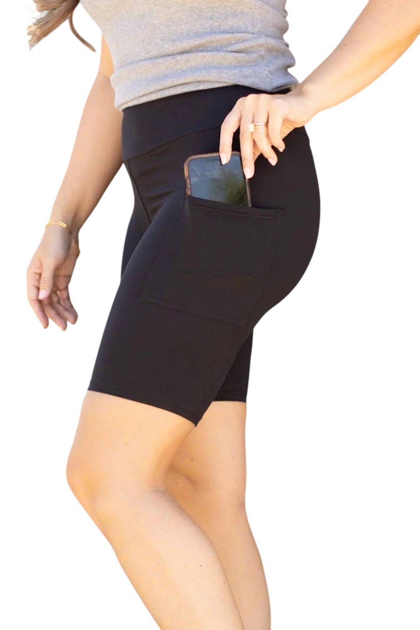 Julia Rose - SHORTS DE MOTOCICLISTA