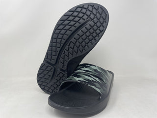 Sandálias Oofos Ooahh Slide Femininas Verde Camufladas Tamanho 11 B Médio EUA