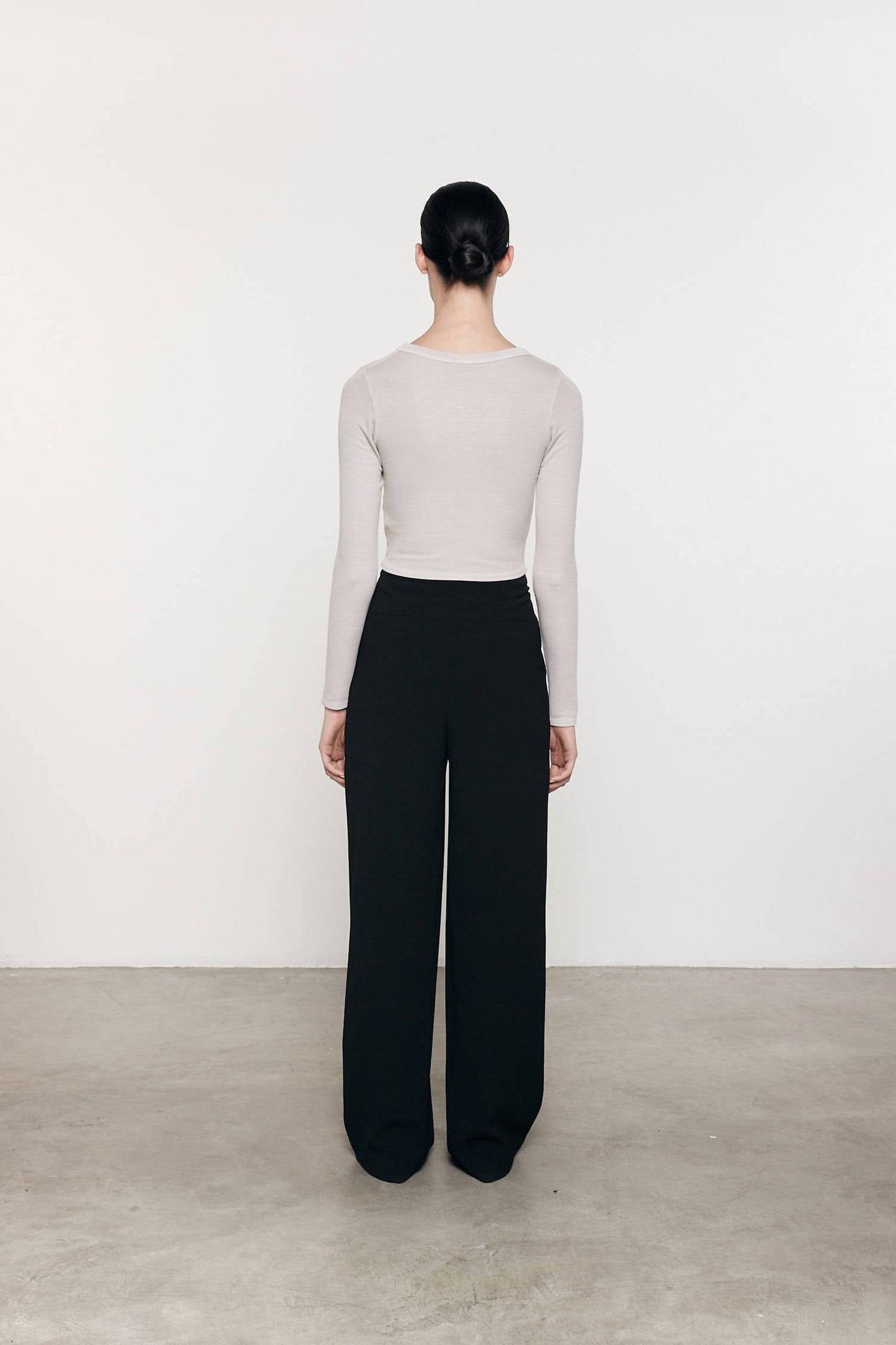 Enza Costa - Silk Knit Long Sleeve Tuck Top