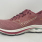 Tênis de corrida Mizuno Wave Inspire 18 feminino, Rosetta/Branco Neve, tamanho 8,5 B, médio, EUA